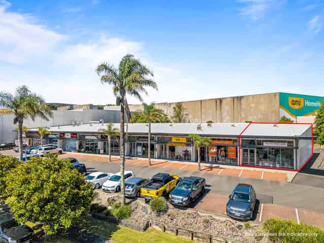 PREMIUM CORNER SHOWROOM - READY TO OCCUPY/INVEST
