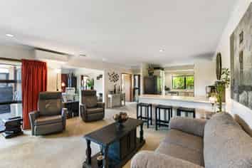 165 Walter Strevens Drive, Conifer Grove