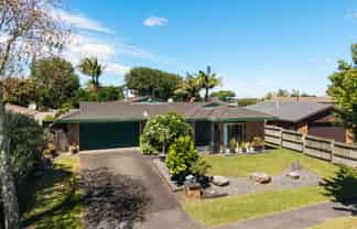 165 Walter Strevens Drive, Conifer Grove