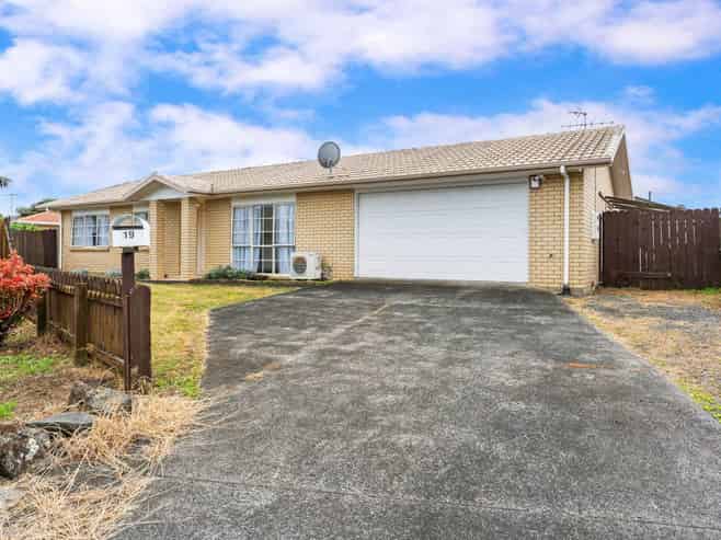 19 Tonson Place, Weymouth