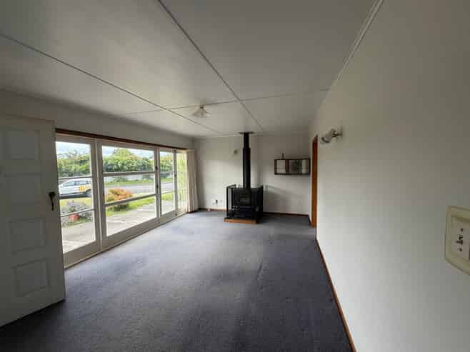 36 Warwick Crescent, Taradale