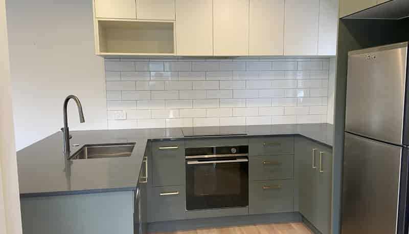 10 Cairo Street, Ebdentown