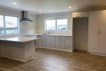 81 Fenton street, Stratford