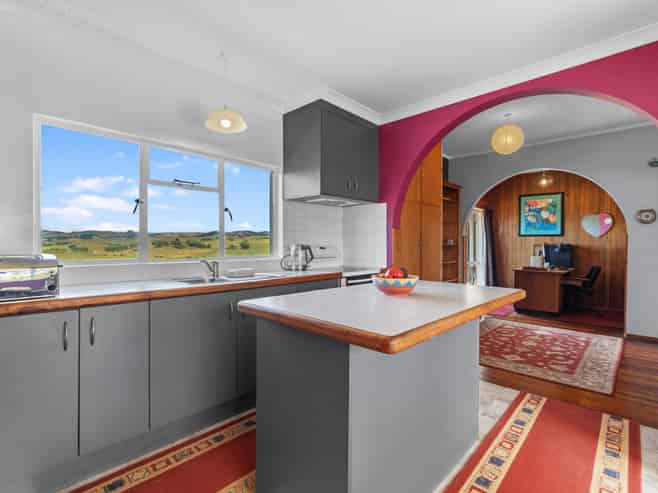 1009 Hetherington Road, Ruawaro