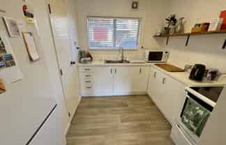 2/55 Hamilton Road , Hataitai