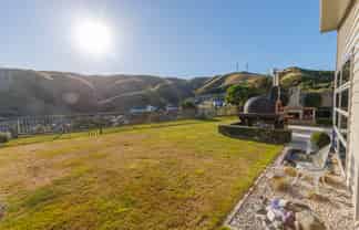 8 Didsbury Grove, Churton Park