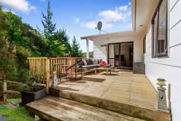 14a Kereru Grove, Stokes Valley