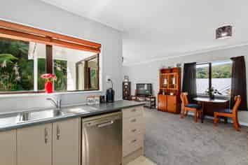 14a Kereru Grove, Stokes Valley