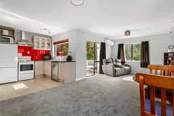 14a Kereru Grove, Stokes Valley