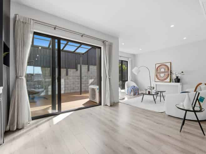 4/8 Buckley Road, Epsom