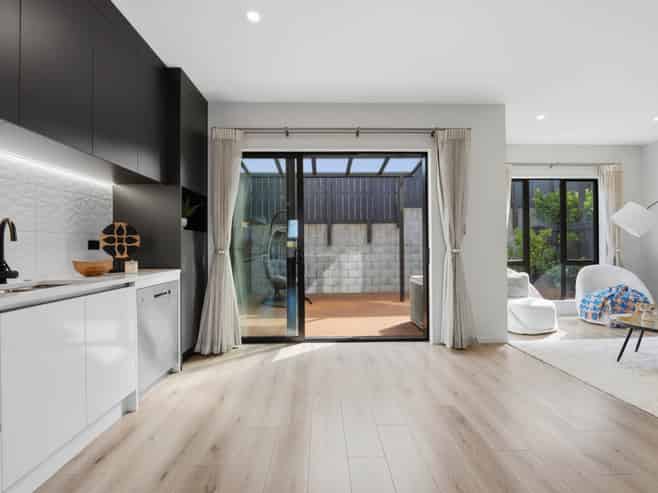 4/8 Buckley Road, Epsom