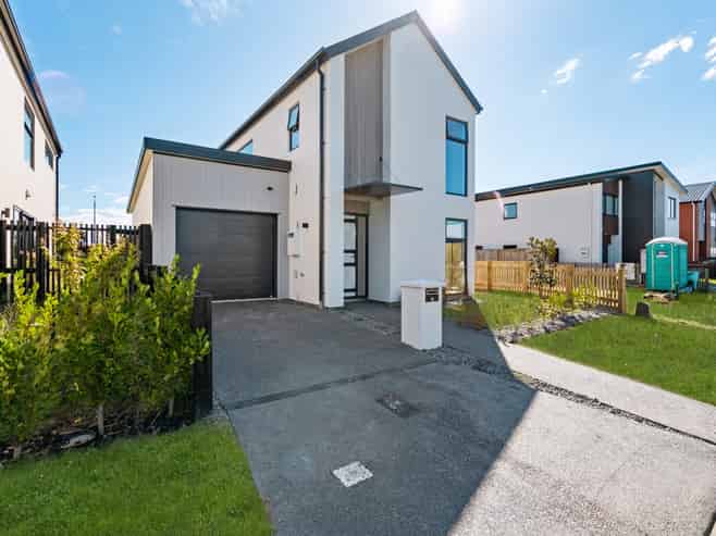 11 Ogilvie Avenue, Chartwell