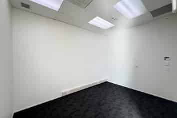 Versatile Ground Floor Retail or Office | 139m2