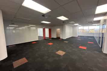 Top Floor Central Manukau Opportunity 