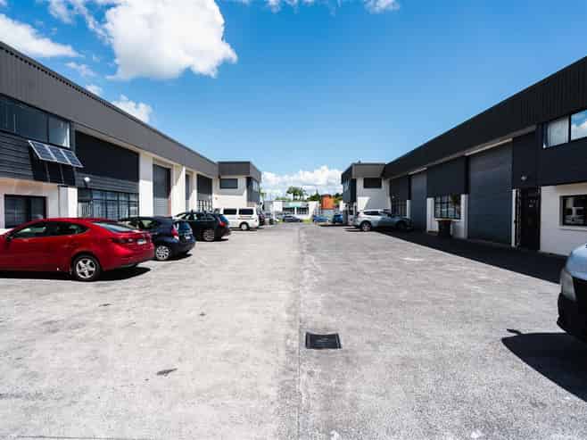 Savills | Split Risk Industrial with Value-Add