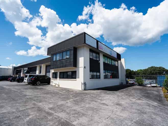 Savills | Split Risk Industrial with Value-Add