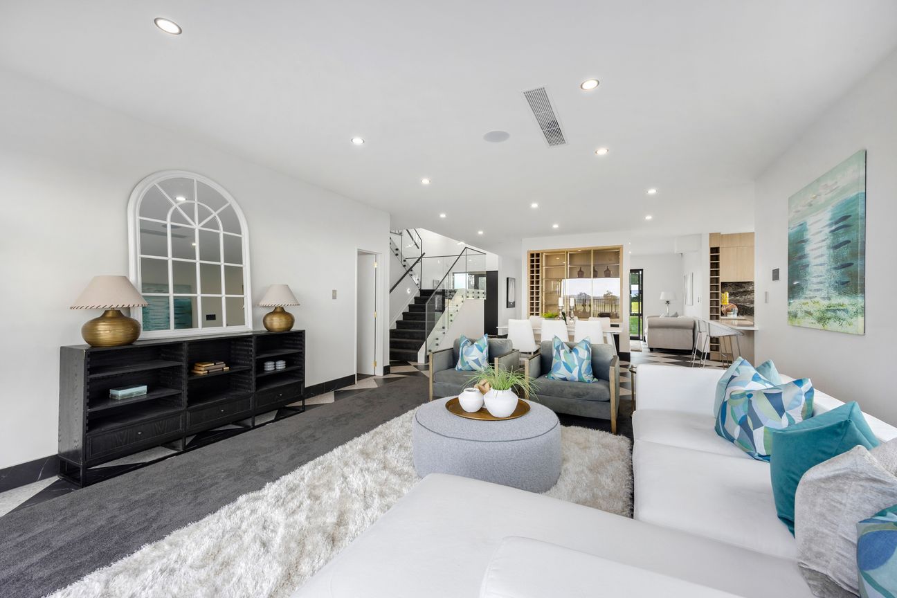 Waterfront and Sophistication on Pararekau Island - Vista 2