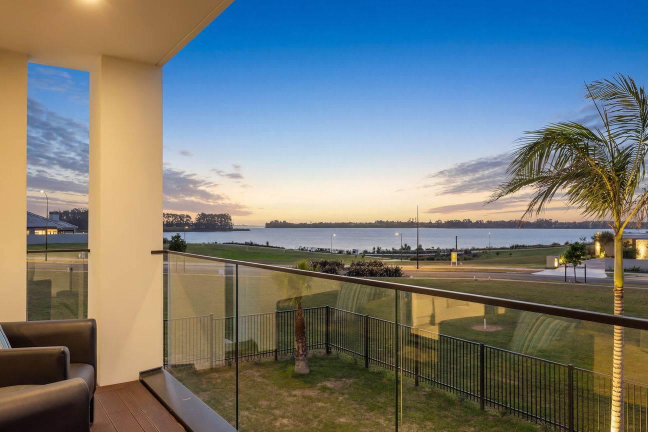 Waterfront and Sophistication on Pararekau Island - Vista 3