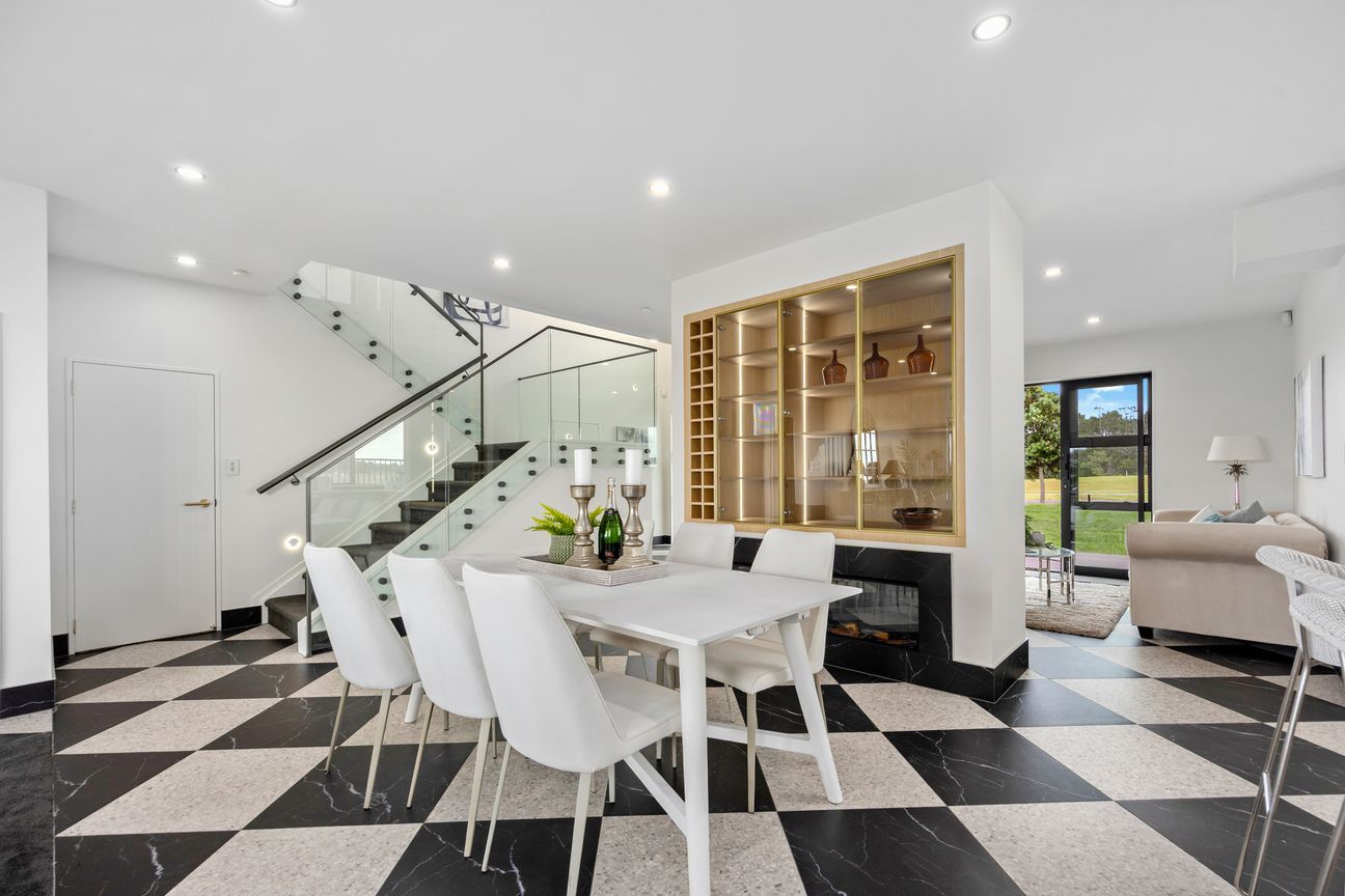 Waterfront and Sophistication on Pararekau Island - Vista 6