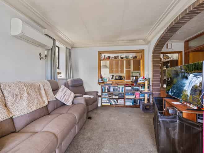 469 Kaikorai Valley Road, Bradford