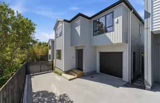 7B September Place, Forrest Hill