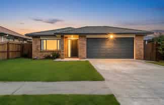 18 Maadi Place, Papakura