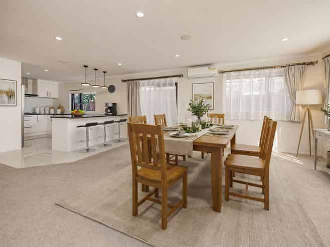 14 Evelina Lane, Flat Bush