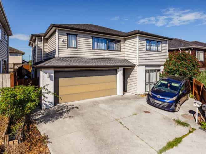 14 Evelina Lane, Flat Bush