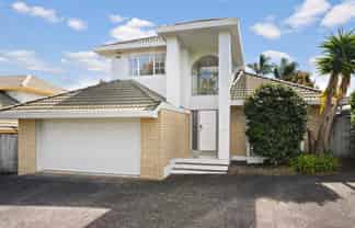 1/8 Alicia Road, Somerville