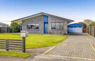 66 Rata Street, Hawera