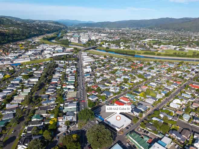 Occupy, Invest or Reposition on Cuba Street
