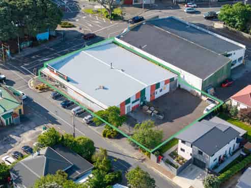 Occupy, Invest or Reposition on Cuba Street