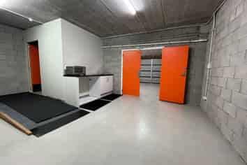 Rare Entry-Level Commercial Opportunity