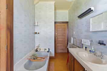 10 Carr Street, North East Valley