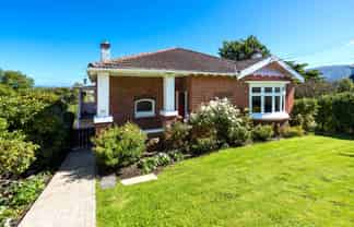 124 Blacks Road, North East Valley