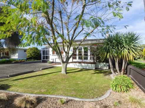 224 Kennedy Road, Onekawa