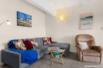 25A Punga Grove Avenue, Riverside