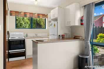 25A Punga Grove Avenue, Riverside