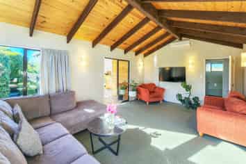 11c Cam Place, Bishopdale