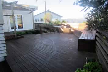 49 London Road, Korokoro