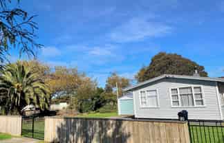 12 Robinson Street, Foxton