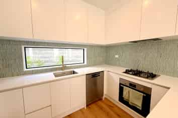 10D Weetman Drive, Browns Bay