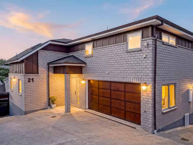 21 Inverary Avenue, Epsom