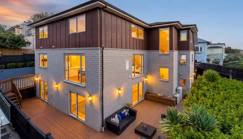 21 Inverary Avenue, Epsom