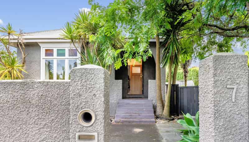 7 Rockfield Rd, Ellerslie