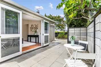 7 Rockfield Rd, Ellerslie