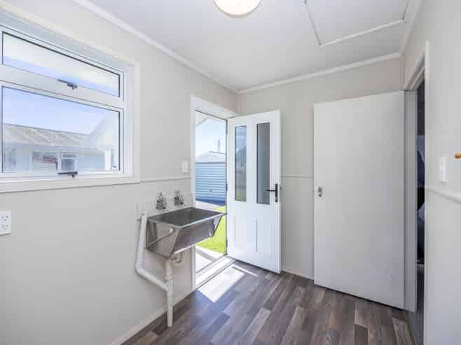 41 Baker Street, Huntly