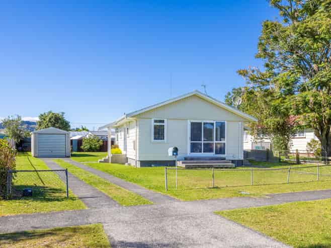 41 Baker Street, Huntly