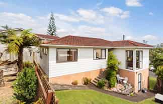 6 Adam Sunde Place, Glen Eden