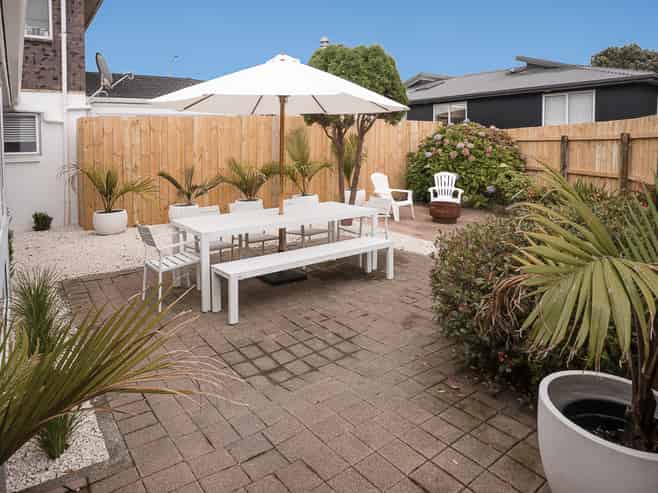 3/83 Centreway Road, Orewa